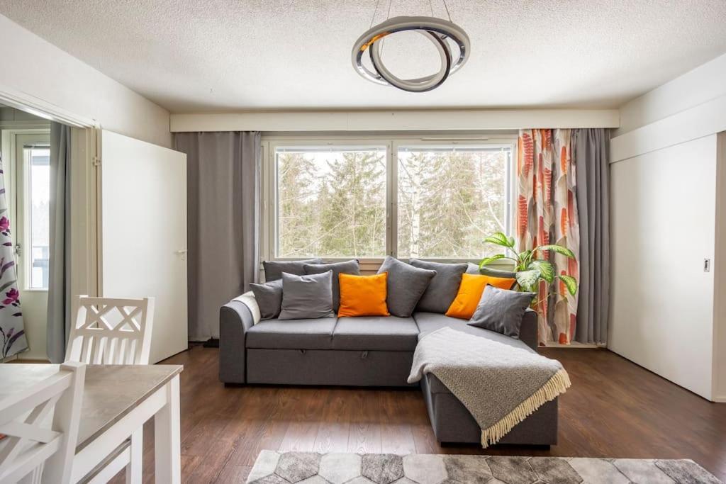 Valoisa Huoneisto Jossa Erinomaiset Vuoteet. Mikkeli Exteriér fotografie